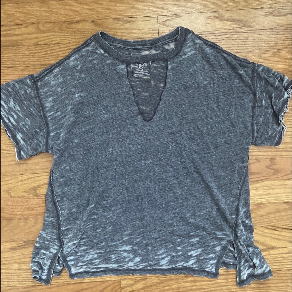 Short-sleeved free people too